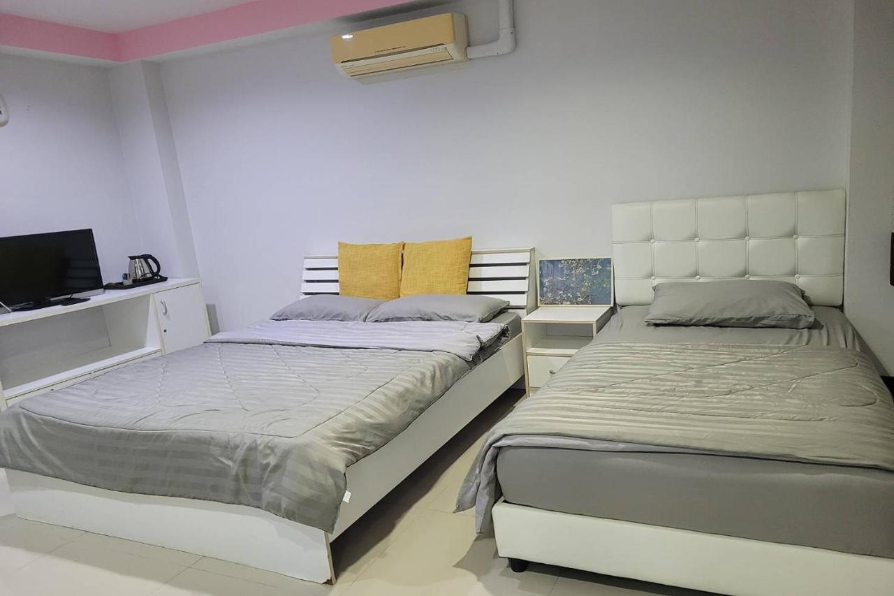 แก้วจันทรา แมนชั่น Hotel เชียงใหม่ ภายนอก รูปภาพ